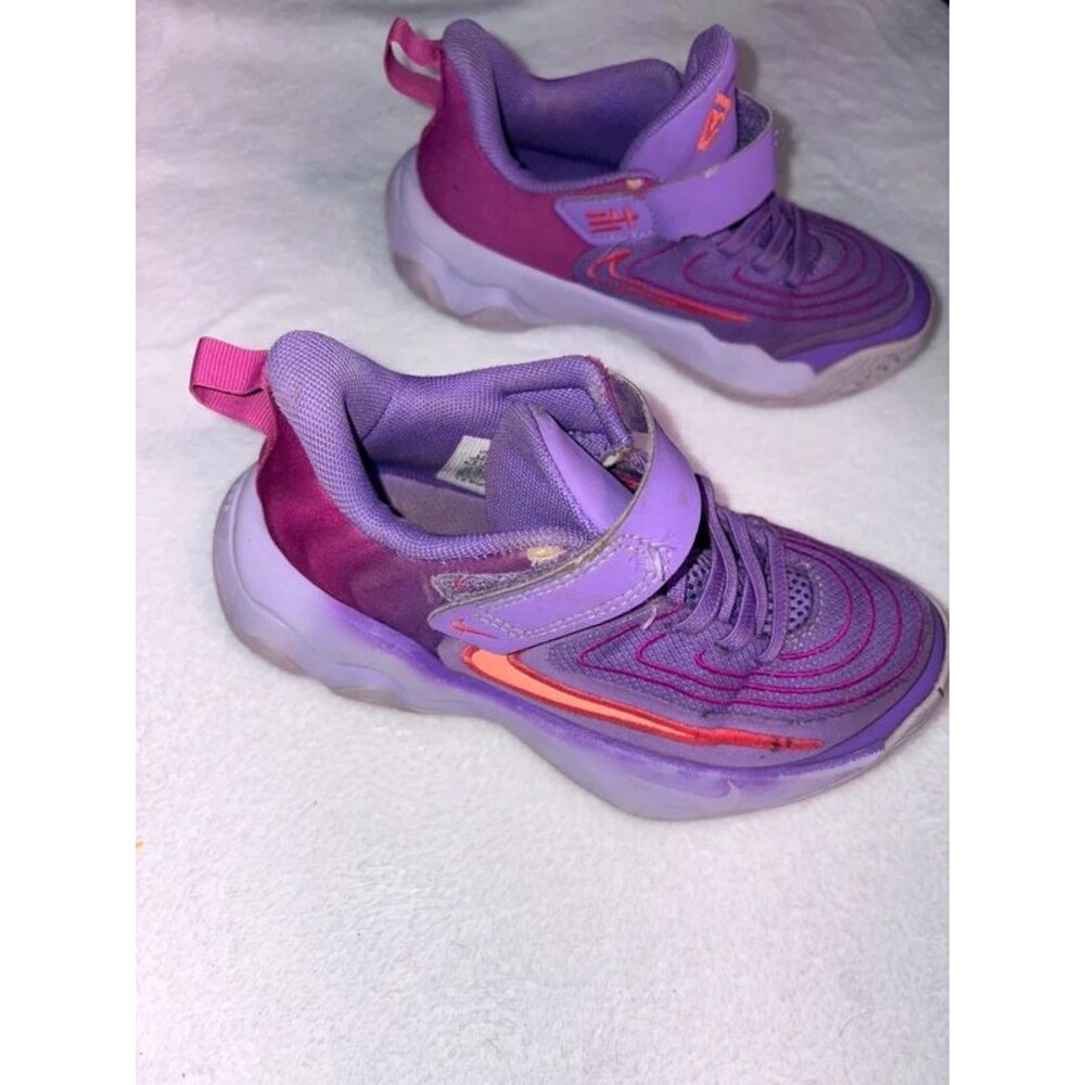 Kids Nike shoes